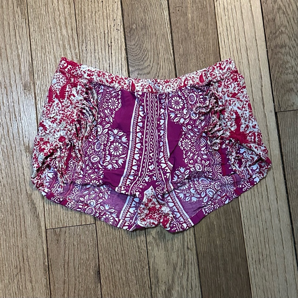 Gypsy 05 Pink and White Patterned Beach Festival Short Shorts Fringe Accents
